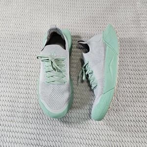 Deckers x Lab Sneakers Womens Size 6.5 Gray Running Shoes #1128657